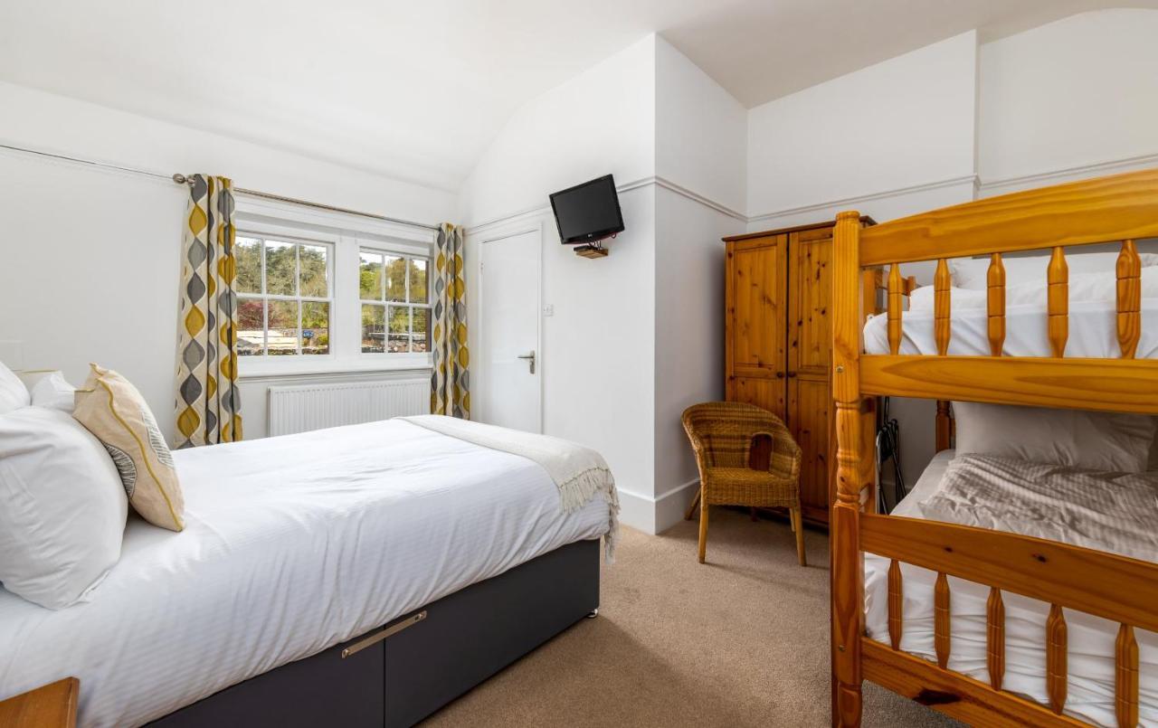 Muncaster Castle Coachman'S Quarters Bed & Breakfast Ravenglass Bagian luar foto